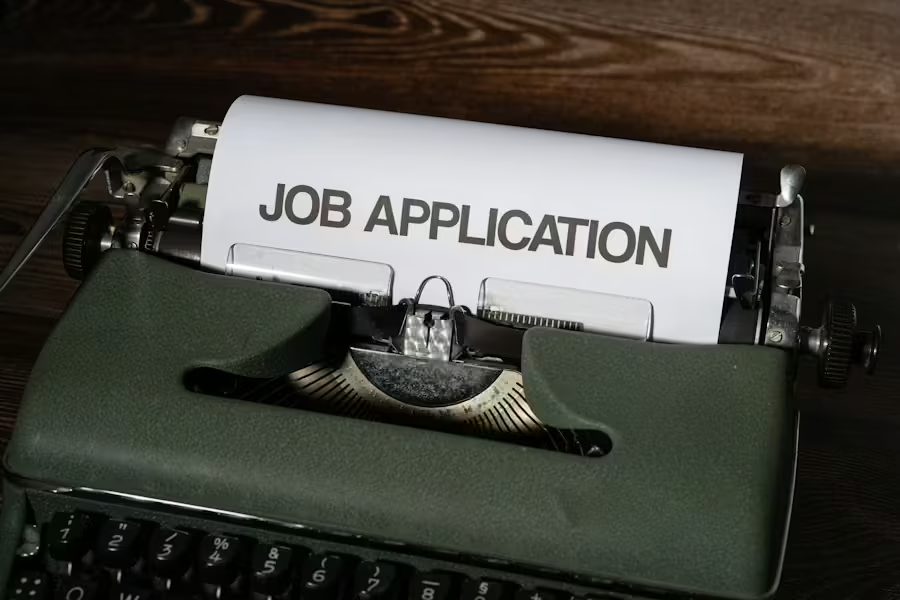 Example of a properly formatted resume header